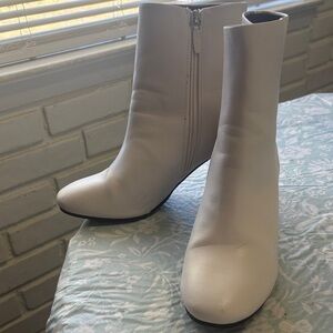 Womens Altar'd State Malory Off White Booties Side Zip heels 8.5 light ink stain